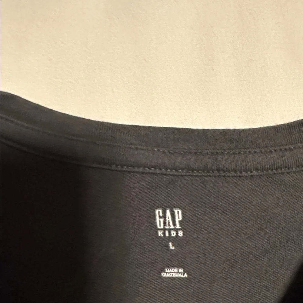 GAP Kids Tee - Gray with Multicolor Graphic